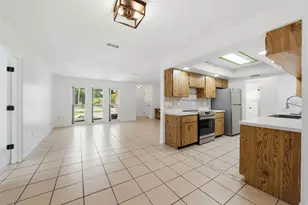 4536 Webber St, Sarasota, FL 34232 - Photo 9