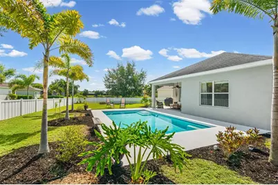 4946 Newport News Circle, Bradenton, FL 34211 - Photo 37