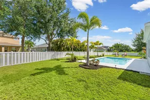 4946 Newport News Cir, Bradenton, FL 34211 - Photo 35