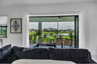 5609 Clearwater Court, Lakewood Ranch, FL 34211 - Photo 15