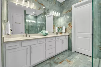 5609 Clearwater Court, Lakewood Ranch, FL 34211 - Photo 33
