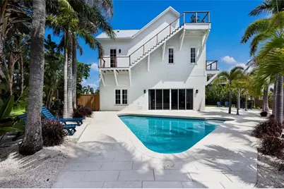 511 59th Street, Bradenton Beach, FL 34217 - Photo 61