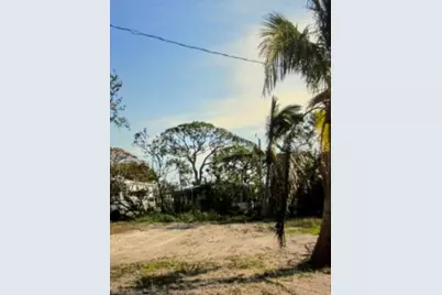 4519 106th Street W, Bradenton, FL 34210 - Photo 1