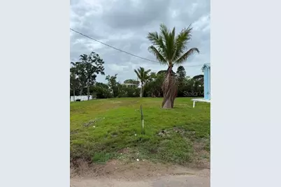 4519 106th Street W, Bradenton, FL 34210 - Photo 3