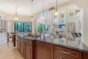 1630 Assisi Dr, Sarasota, FL 34231 - Photo 11