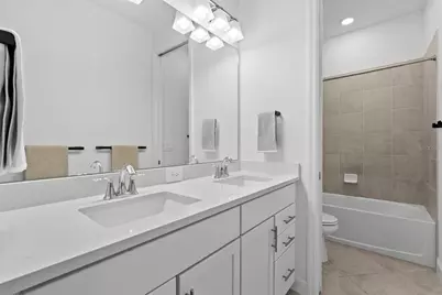 15347 Golden Beam Place, Lakewood Ranch, FL 34211 - Photo 45