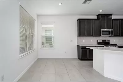 5719 Maidenstone Way, Palmetto, FL 34221 - Photo 5