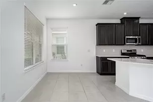 5719 Maidenstone Way, Palmetto, FL 34221 - Photo 5