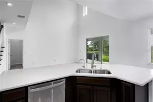 5719 Maidenstone Way, Palmetto, FL 34221 - Photo 7