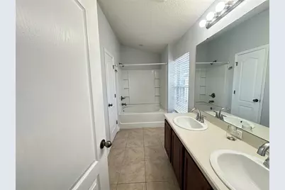 6768 Breezy Palm Drive, Riverview, FL 33578 - Photo 13