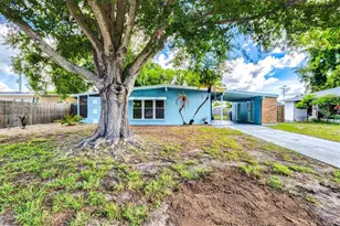 2504 N Radcliffe Pl, Bradenton, FL 34207 - Photo 1