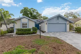 7795 Pine Trace, Sarasota, FL 34243 - Photo 3