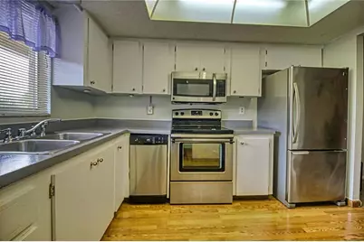 3658 Lake Bayshore Drive #320, Bradenton, FL 34205 - Photo 7