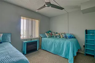 3658 Lake Bayshore Dr, Bradenton, FL 34205 - Photo 29