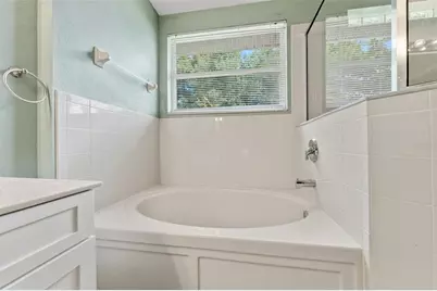 [Address not provided], Bradenton, FL 34203 - Photo 23