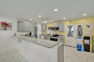 22018 Catherine Ave, Port Charlotte, FL 33952 - Photo 15
