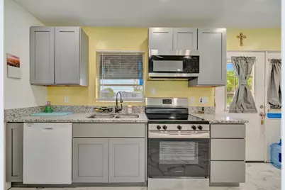 22018 Catherine Avenue, Port Charlotte, FL 33952 - Photo 19
