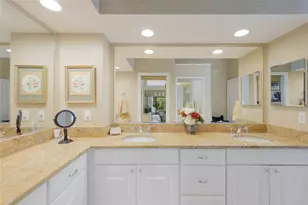 851 Faulkwood Ct, Sarasota, FL 34232 - Photo 17