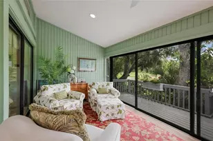 851 Faulkwood Ct, Sarasota, FL 34232 - Photo 27