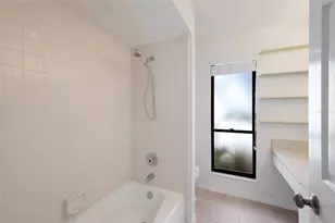 851 Faulkwood Ct, Sarasota, FL 34232 - Photo 29