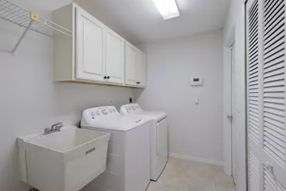 851 Faulkwood Court, Sarasota, FL 34232 - Photo 31