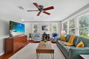 317 N Bay Blvd, Anna Maria, FL 34216 - Photo 9