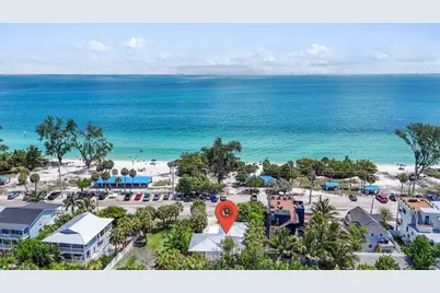 317 N Bay Boulevard, Anna Maria, FL 34216 - Photo 3