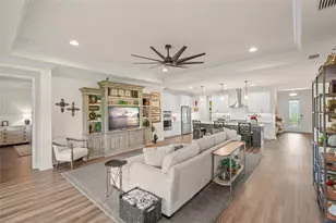 5773 Long Shore Loop, Sarasota, FL 34238 - Photo 9