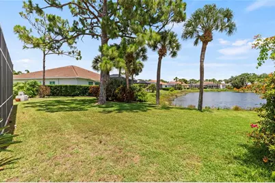 8753 Merion Avenue, Sarasota, FL 34238 - Photo 27