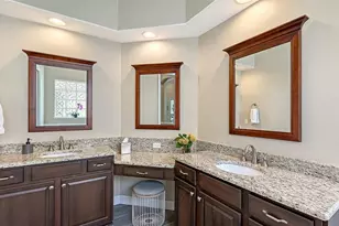 7151 Wainscott Ct, Sarasota, FL 34238 - Photo 23