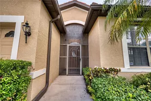 4252 MacKay Falls Terrace, Sarasota, FL 34243 - Photo 3