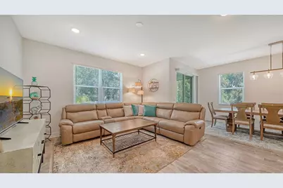 3092 Via Sienna Circle, Sarasota, FL 34243 - Photo 9