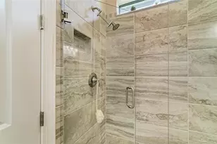 17002 Hampton Falls Terrace, Bradenton, FL 34202 - Photo 33