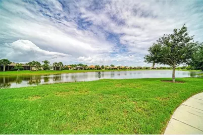 17002 Hampton Falls Terrace, Bradenton, FL 34202 - Photo 47