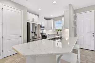 5408 Taliaferro Ct, Palmetto, FL 34221 - Photo 3