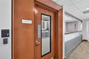 31 SE 5th St, Miami, FL 33131 - Photo 57