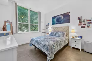 31 SE 5th St, Miami, FL 33131 - Photo 21