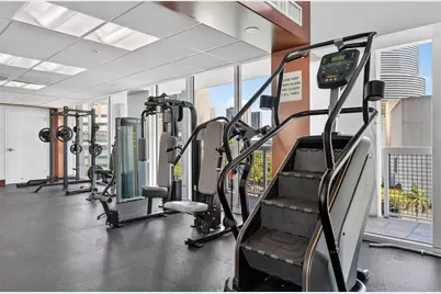 31 SE 5th Street #203, Miami, FL 33131 - Photo 53