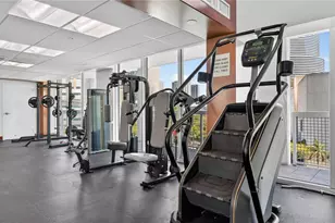 31 SE 5th St, Miami, FL 33131 - Photo 53