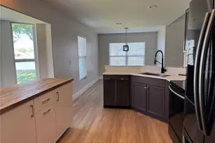 3709 62nd Ave E, Bradenton, FL 34203 - Photo 11