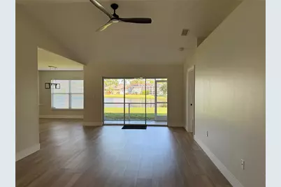 3709 62nd Avenue E, Bradenton, FL 34203 - Photo 7
