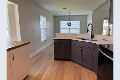 3709 62nd Avenue E, Bradenton, FL 34203 - Photo 13