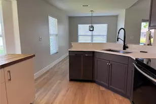 3709 62nd Ave E, Bradenton, FL 34203 - Photo 13