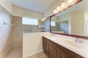 11763 Fennemore Way, Parrish, FL 34219 - Photo 19