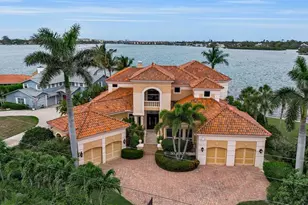 1541 Caribbean Dr, Sarasota, FL 34231 - Photo 3