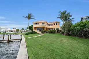 1541 Caribbean Dr, Sarasota, FL 34231 - Photo 27