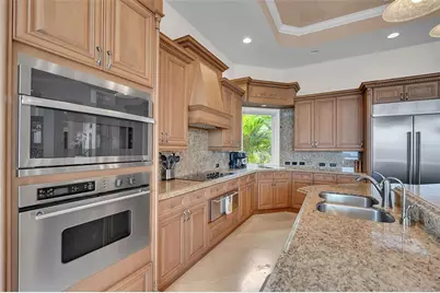 1541 Caribbean Drive, Sarasota, FL 34231 - Photo 53