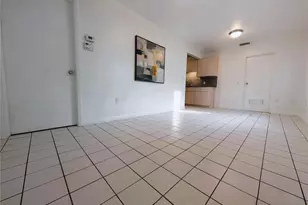 4031 Iola Dr, Sarasota, FL 34231 - Photo 7