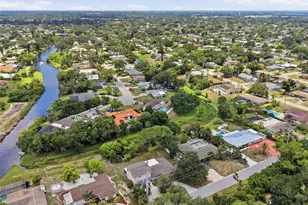 3036 Hyde Park St, Sarasota, FL 34239 - Photo 79