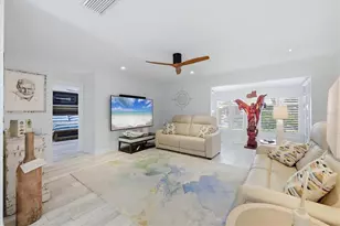 104 Whispering Sands Dr, Sarasota, FL 34242 - Photo 3
